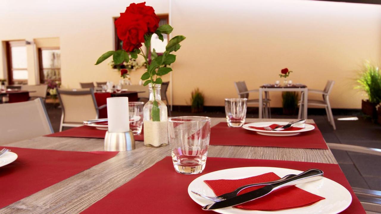Hotel Gasthof Adler Ουλμ Εξωτερικό φωτογραφία